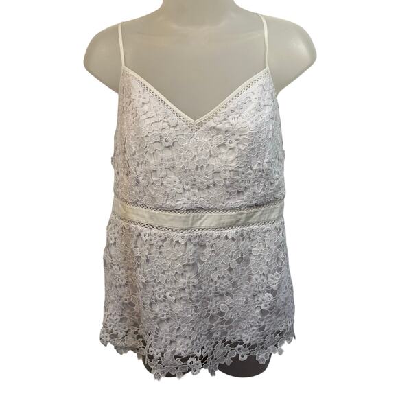Kismet Tops - White Lace Babydoll Cami Top M Smocked Soft Girl Romantic Cottage Y2K Coquette
